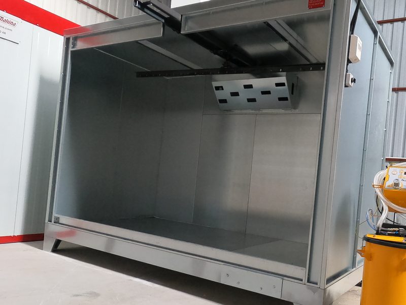 Booth interior, rear extraction grille